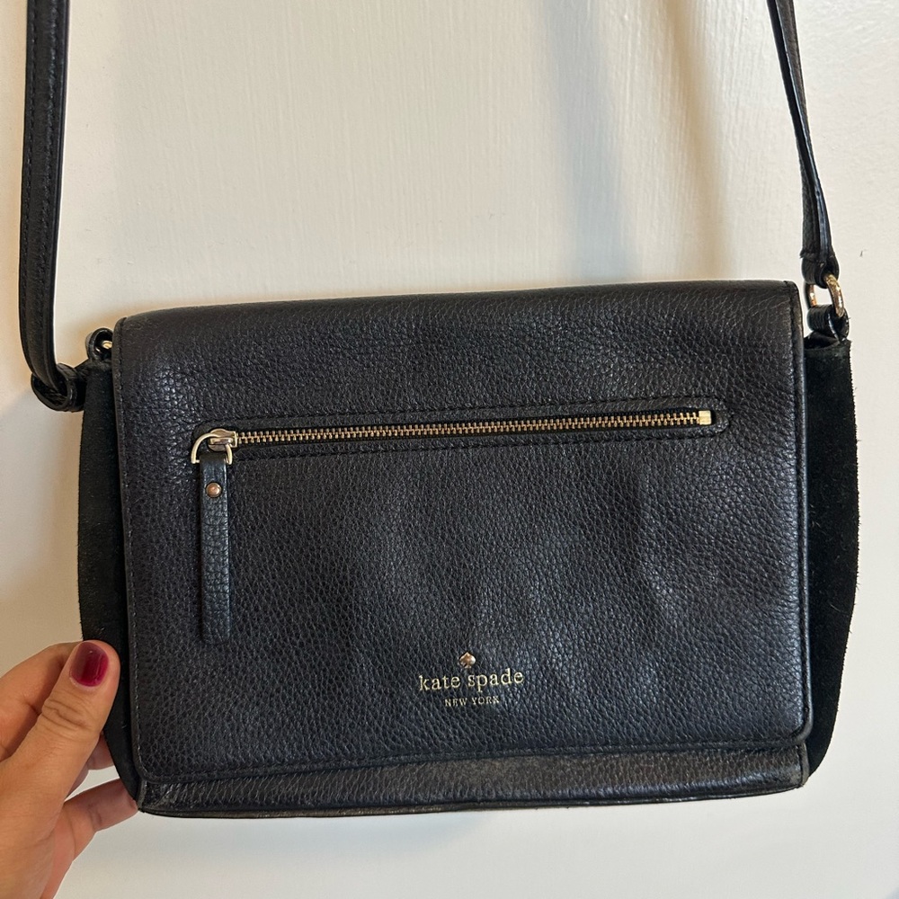 Elegant Black Crossbody Bag